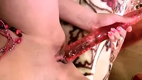 Amateur girl Lil Emma in HD video using dildo on her pussy